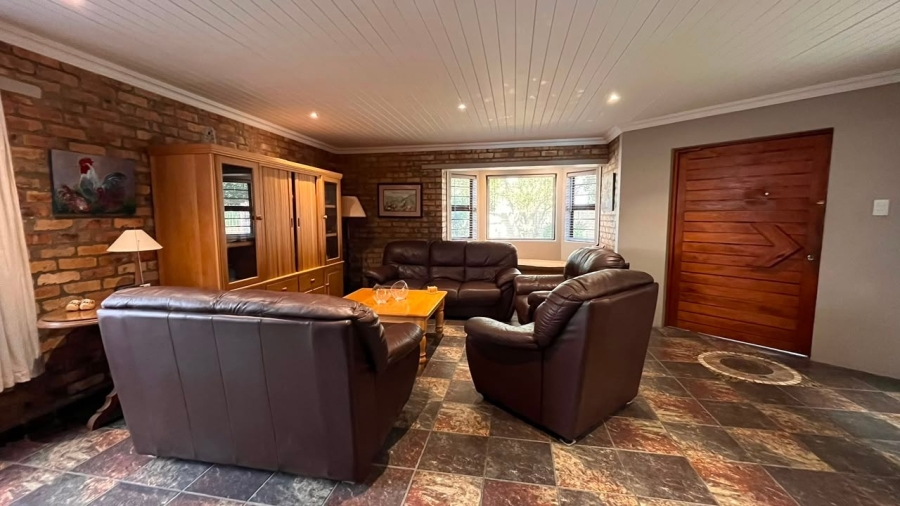 4 Bedroom Property for Sale in Kleinmond Western Cape
